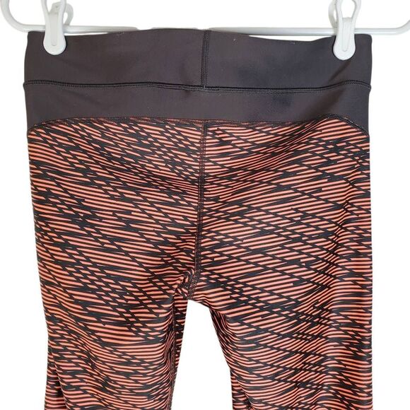 Under Armour Heat Gear Mid-rise Geometric Active Capri Leggings Dark Gray Orange - Picture 7 of 14